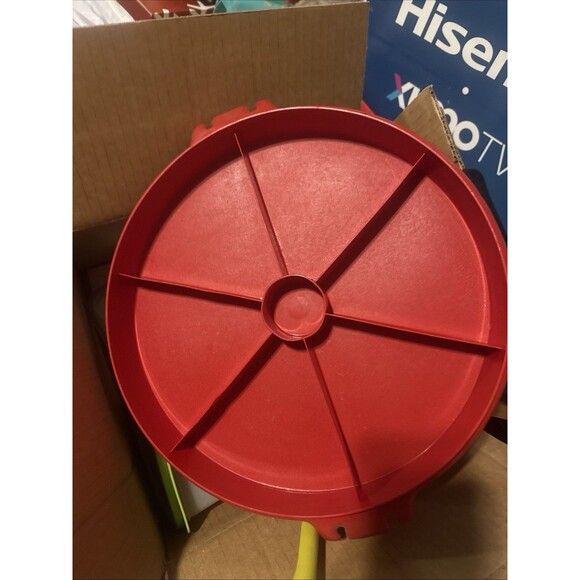 Vintage Tupperware Red Divided Serving Tray Candy Veggie Fruit Meat Cheese w Lid - Picture 3 of 6